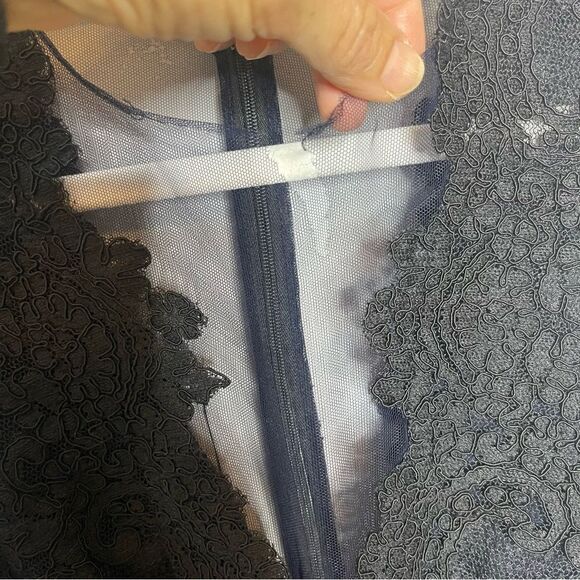 Theia Deep Midnight Gown size 4 Flawed - Picture 5 of 10